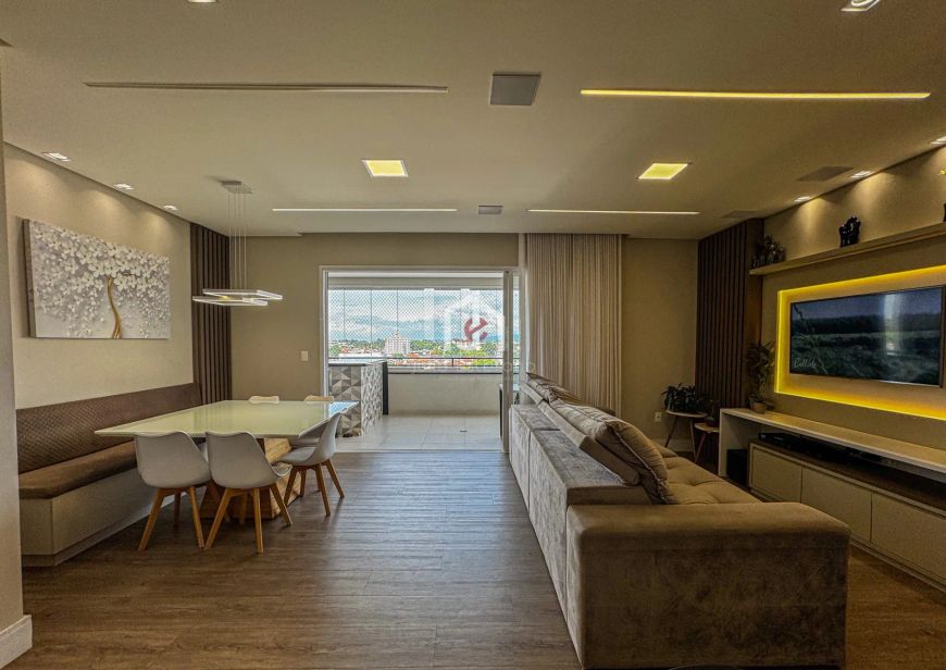 Apartamento com 3 suítes no Edifício Residencial Grand Terrace em Taubaté.