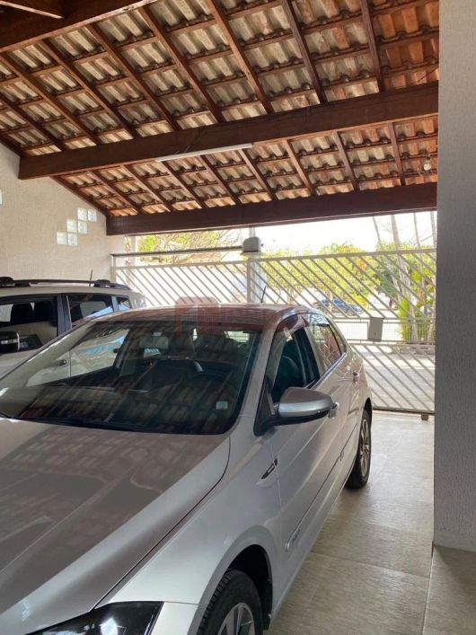 Casa Térrea à Venda em Taubaté - 3 Dormitórios por R$ 515 mil