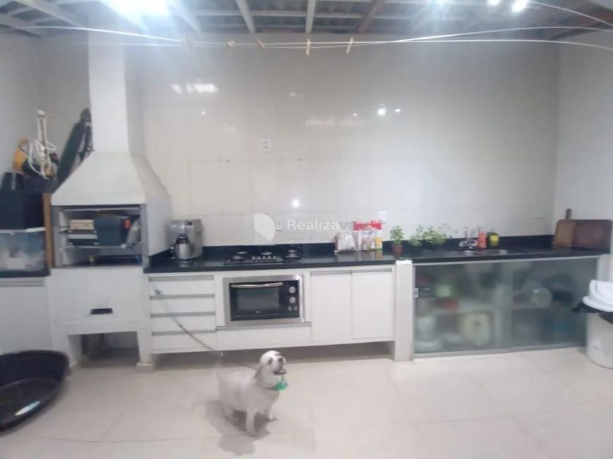 Venda - Lindo Sobrado com 3 dormitórios e Área de lazer completa em Taubaté