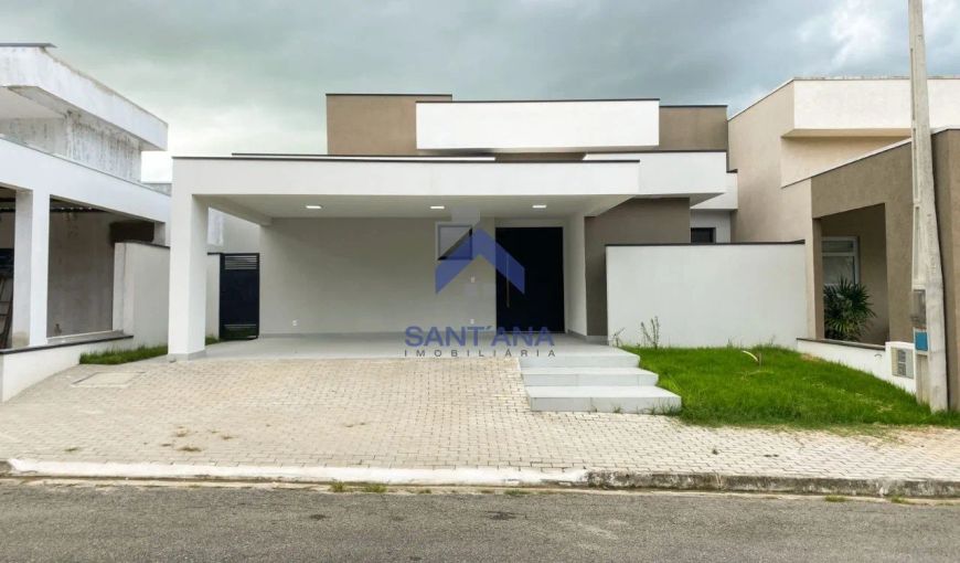 CASA DE 176,72M² COM 3 DORMITÓRIOS SENDO 1 SUÍTE NO CONDOMÍNIO PARQUE DAS AUCÁRIAS NO BAIRRO DOS GUE