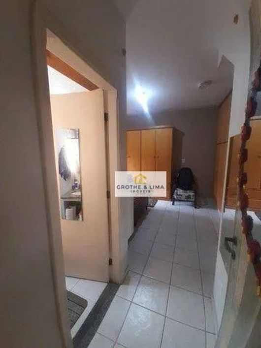 Casa com 5 dormitórios à venda, 360 m² - Chácara do Visconde - Taubaté/SP
