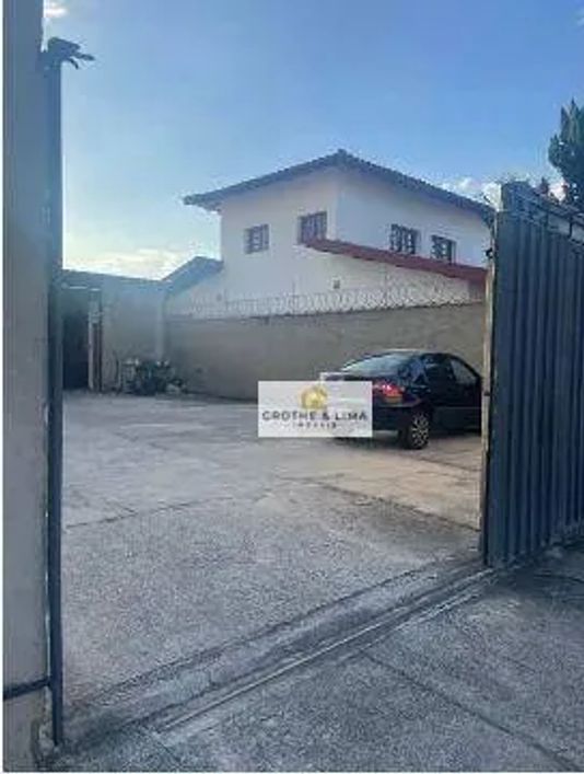 Galpão à venda, 100 m² por R$ 375.000,00 - Jardim Ana Emilia - Taubaté/SP