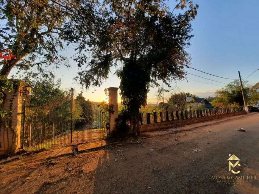 Terreno à venda, 8000 m² por R$ 1.650.000 - Chácaras Cataguá - Taubaté/SP