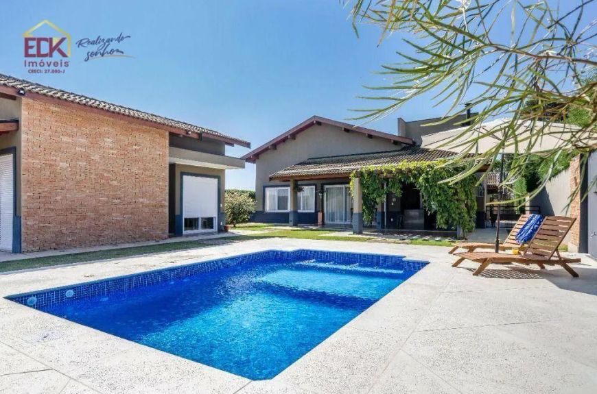 Casa com 4 dormitórios à venda, 434 m² por R$ 3.400.000,00 - Condomínio Chácaras Cataguá - Taubaté/S