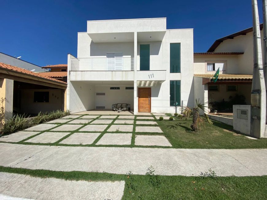 Casa a venda em condomínio em Taubaté, com piscina, próximo de Quiririm, R$ 960.000,00