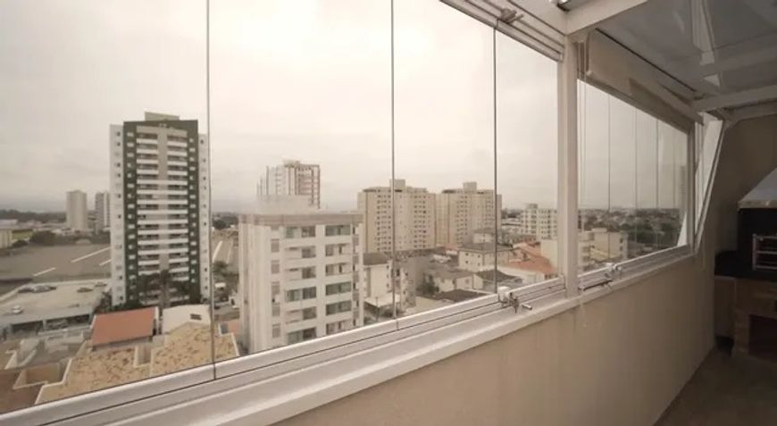 Excelente cobertura /3 quartos/2 suítes/2 salas/ 2 vagas de garagem /elevador/ na Esp. Independência
