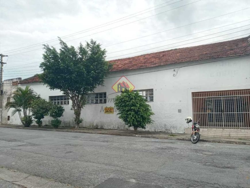 Venda de Terreno / Área na cidade de Taubaté