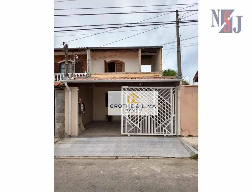 Sobrado com 3 dormitórios à venda, 147 m² por R$ 330.000 - Jardim das Bandeiras - Taubaté/SP