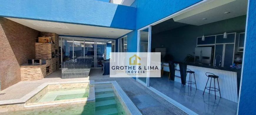 Casa com 3 dormitórios à venda, 300 m² por R$ 958.000,00 - Jardim Morumby - Taubaté/SP