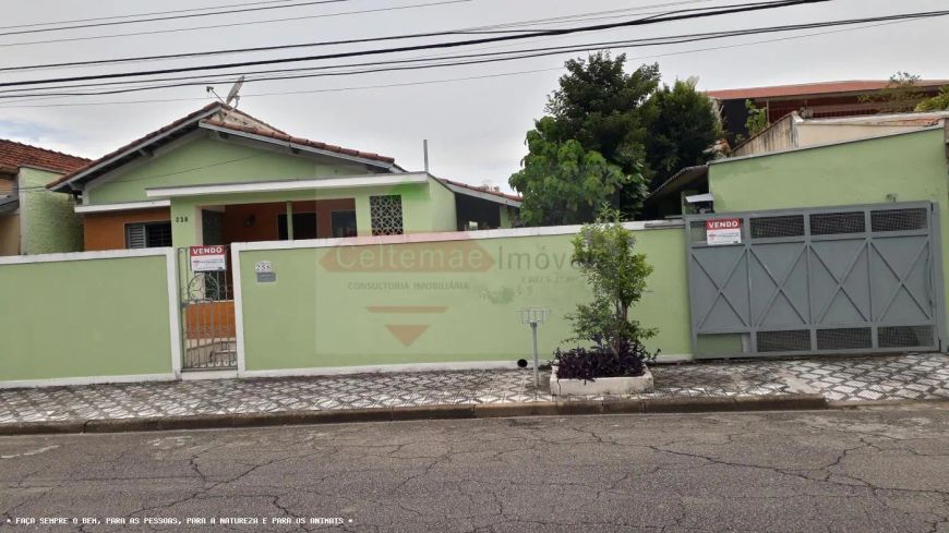 Casa para Venda em Taubaté, Vila das Jabuticabeiras, 4 dormitórios, 1 suíte, 2 banheiros, 2 vagas