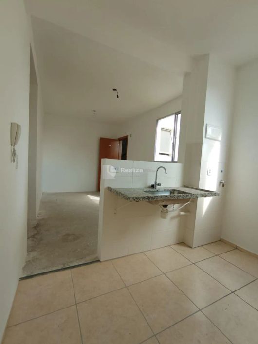 Apartamento à venda em Taubaté, Residencial Sítio Santo Antônio, com 2 quartos, com 44 m²