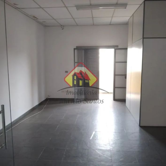 área com 3 Pontos comerciais no centro de Taubaté, área Construída de 436,50 m²