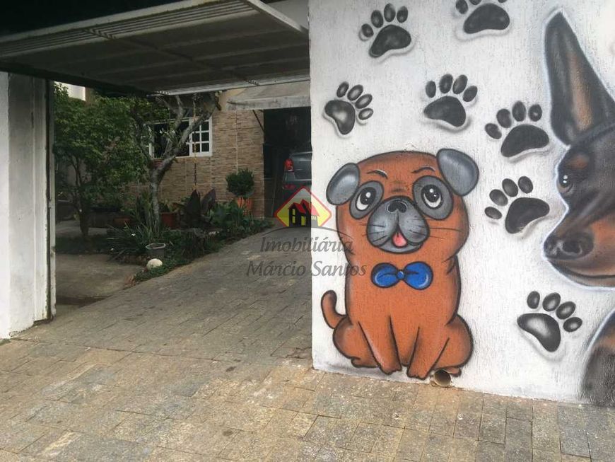 Venda de Casas / Padrão na cidade de Taubaté