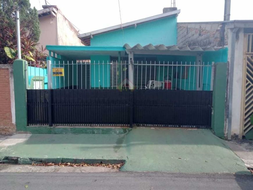 Venda de Casas / Padrão na cidade de Taubaté