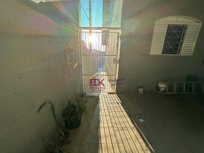 Sobrado com 3 dormitórios à venda, 222 m² por R$ 508.800,00 - Jardim América - Taubaté/SP