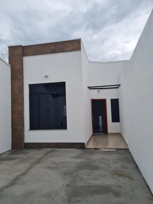 Casa com 2 quartos à venda, 73 m² por R$ 350.000 - Parque Urupês - Taubaté/SP REF: 749