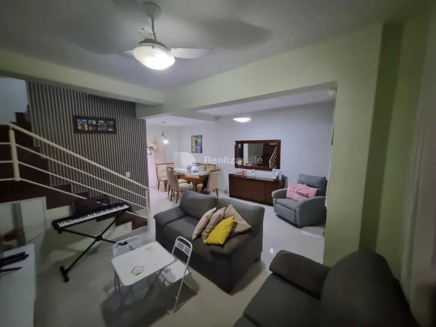 Sobrado à venda em Taubaté, Loteamento Fernando Camargo Nogueira, com 3 quartos, com 110 m²