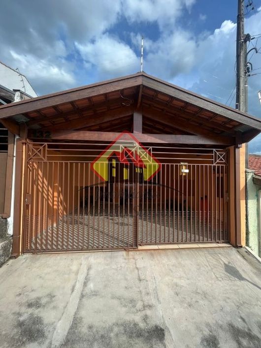 Venda de Casas / Padrão na cidade de Taubaté