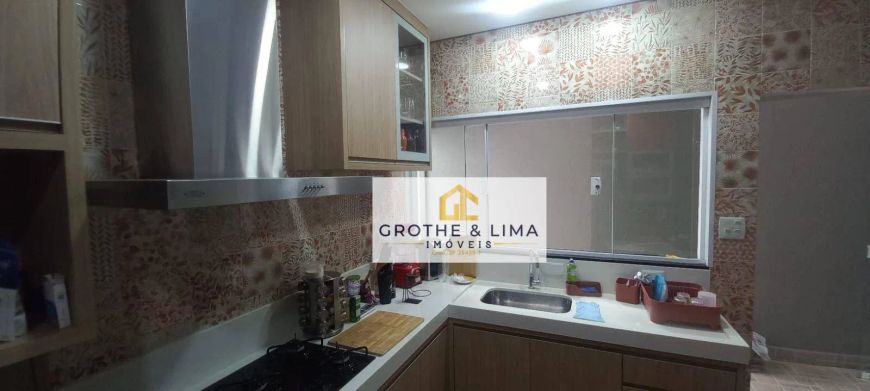 Casa com 2 dormitórios à venda, 62 m² por R$ 400.000,00 - Parque São Luís - Taubaté/SP