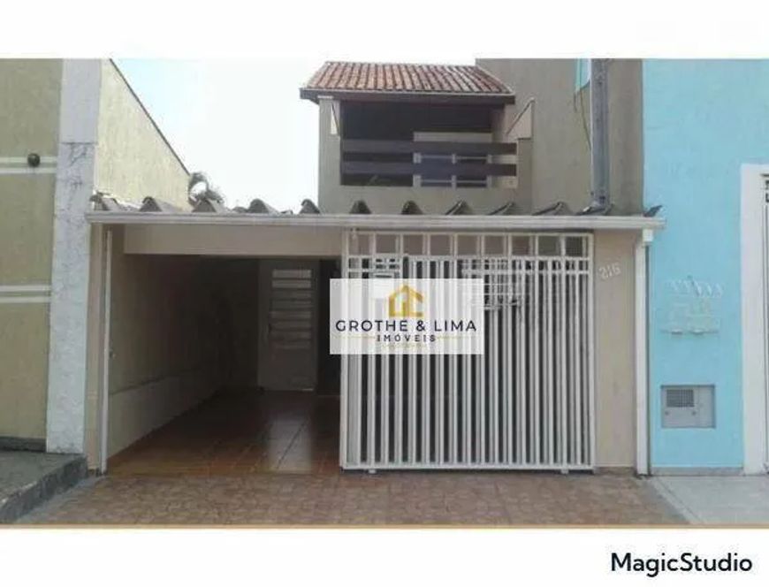 Sobrado com 3 dormitórios à venda, 160 m² por R$ 425.000,00 - Parque Senhor do Bonfim - Taubaté/SP