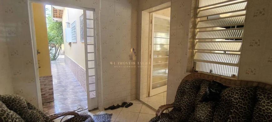 Casa à venda em Taubaté, Vila Marly, com 2 quartos, 110m²