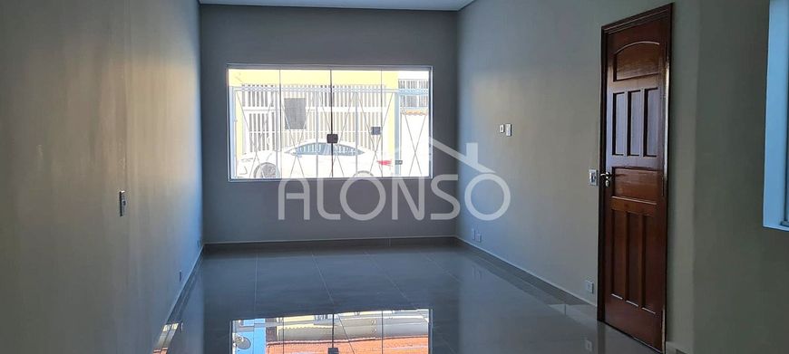BELO SOBRADO COM 3 QUARTOS (1 SUÍTE) A VENDA NO BUTANTÃ