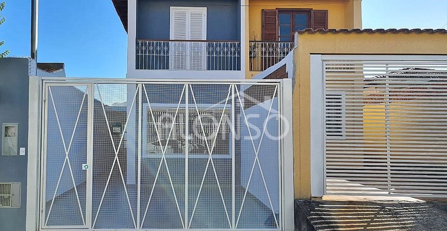 BELO SOBRADO COM 3 QUARTOS (1 SUÍTE) A VENDA NO BUTANTÃ