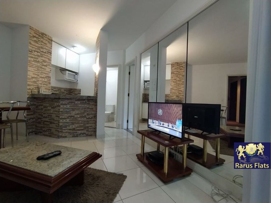 Flat para alugar no Itaim Bibi - Edifício Golden Tower - Cód. ZYB02544