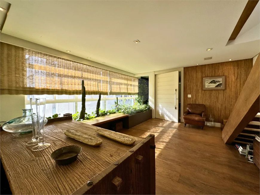 Apartamento com 4 quartos à venda ou para locação em Vila Nova Conceição - SP