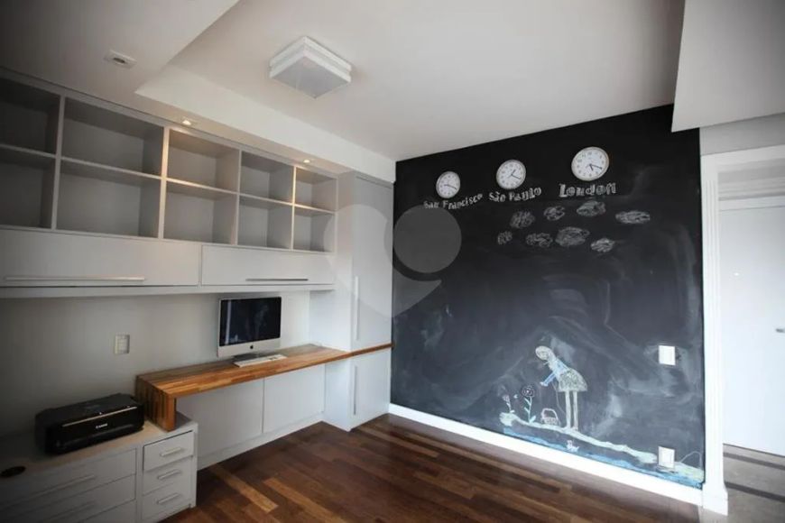 Apartamento com 3 quartos à venda ou para locação em Vila Gertrudes - SP