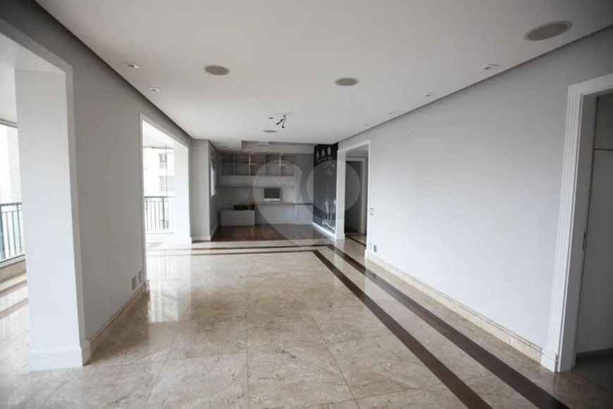 Apartamento com 3 quartos à venda ou para locação em Vila Gertrudes - SP