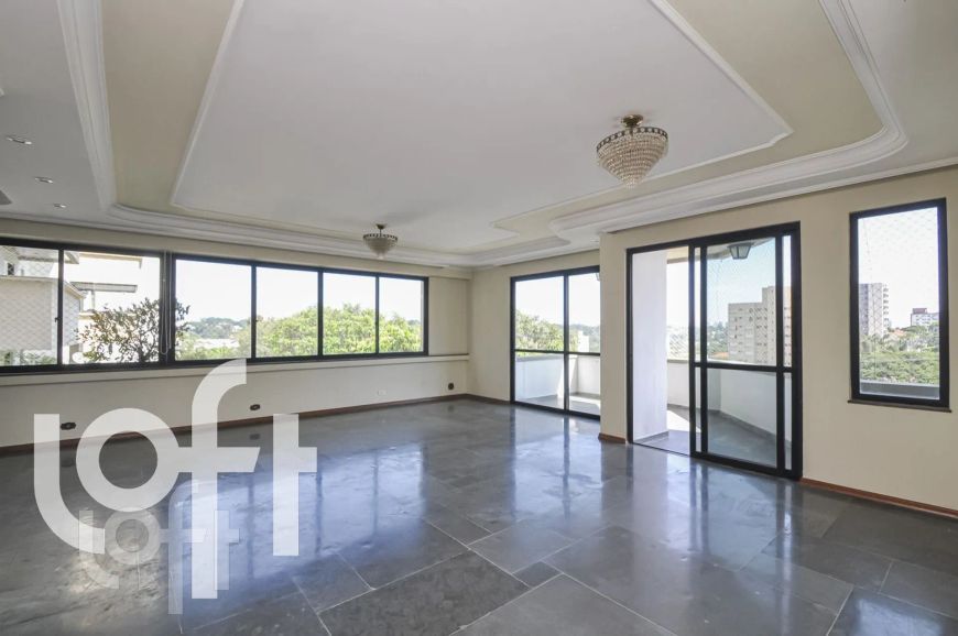 Apartamento à venda em Campo Belo com 180 m², 3 qu
