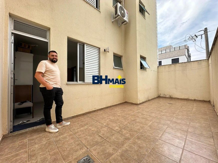 Excelente 3 quartos, uma vaga, area privativa.