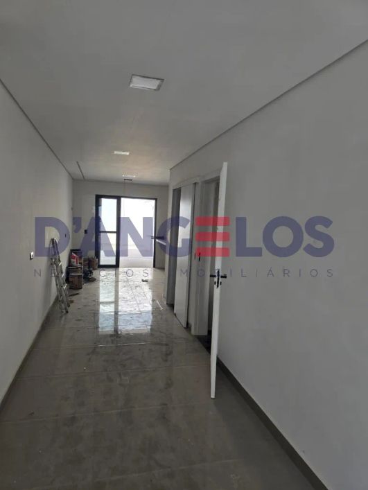 Excelente Sobrado Novo à venda em São Paulo: Casa de 3 quartos, 1 suíte, 2 salas e 2 vagas no Jardim