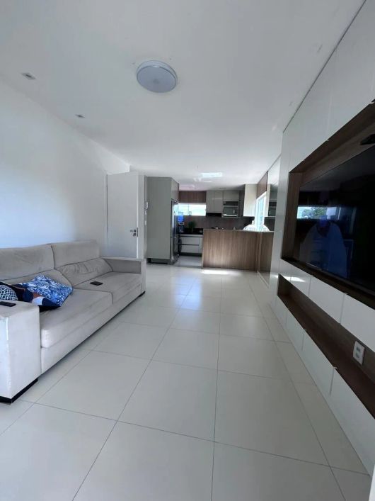 CASA 2/4 com suíte - Abrantes