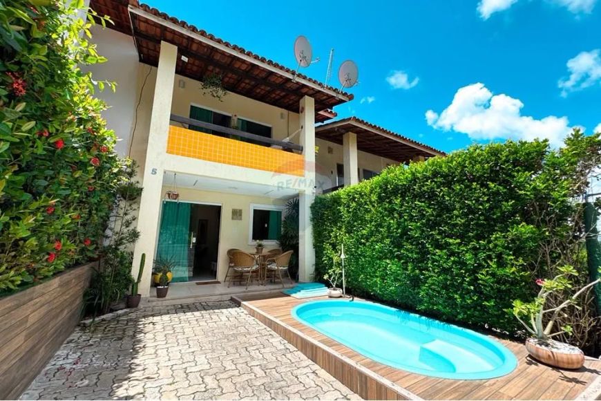 Casa village em condomínio a venda em Abrantes, próximo ao Busca Vida.