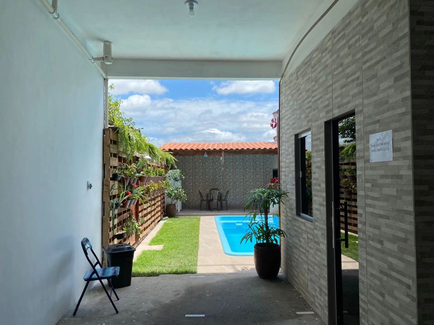 Vendo Casa Triplex na Gleba H - Camaçari - BA