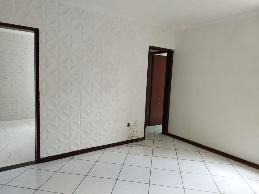 Apartamento para venda localizado no Condomínio Parque das Mangueiras - Camaçari de dentro