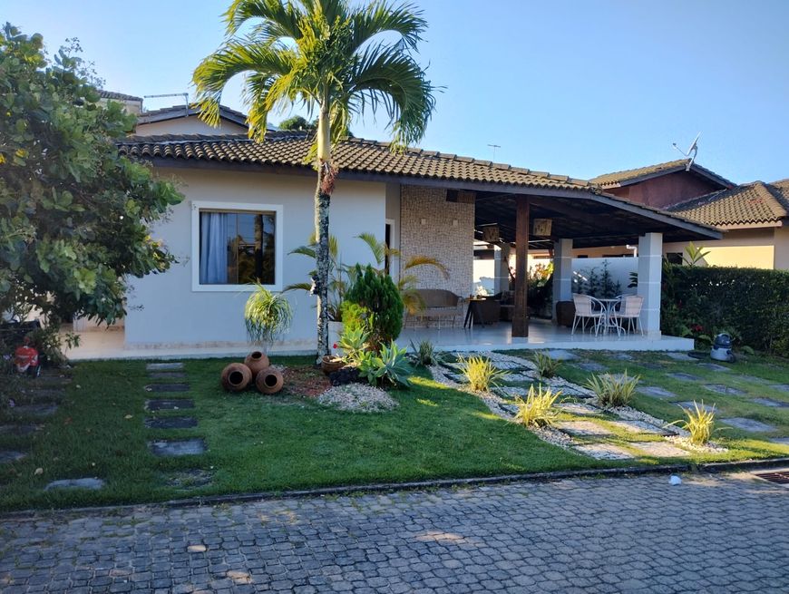 Linda Casa Térrea 3/4 Sendo 1 Suíte no Condomínio Manaim