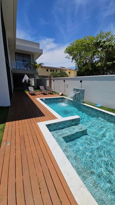 Excelente casa porteira fechada guarajuba