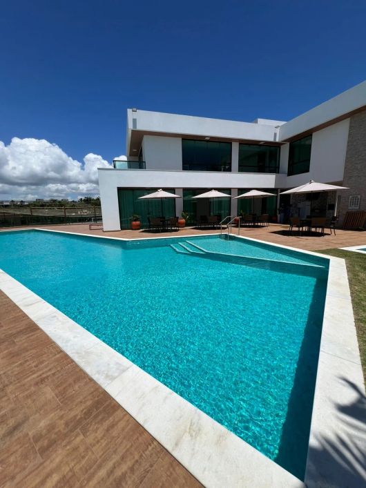Hortoville casa com 4/4 e 3 suítes