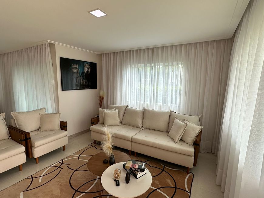 Casa de condomínio sobrado para venda com 220 metros quadrados com 5 quartos