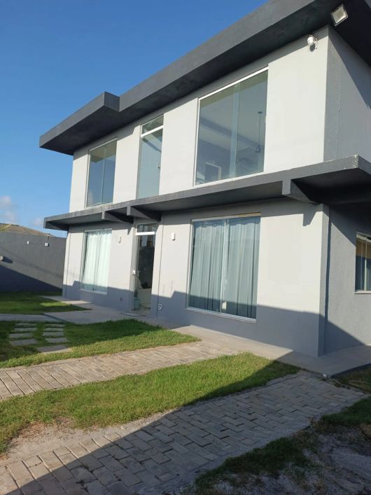 Casa em Condomínio