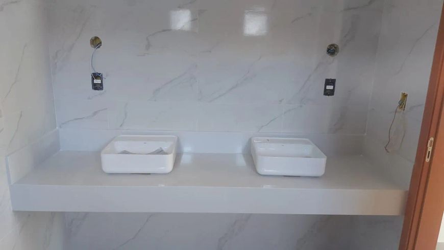 Imóvel para venda possui 156 metros quadrados com 4 quartos