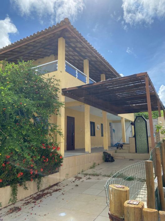 CASA RESIDENCIAL em CAMAÇARI - BA, CATU DE ABRANTES (ABRANTES)