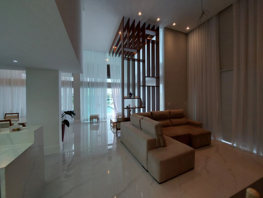 CASA EM CONDOMINIO RESIDENCIAL em CAMAÇARI - BA, BARRA DO JACUÍPE (MONTE GORDO)