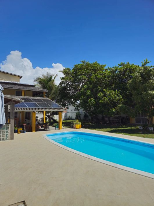Sítio urbano com 2 casas, edicula e piscina l- Abrantes