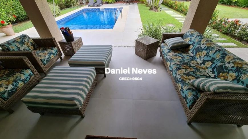 Belíssima casa à venda no Alphaville Litoral Norte 1 5 quartos, suítes, suíte máster com Hidromassag