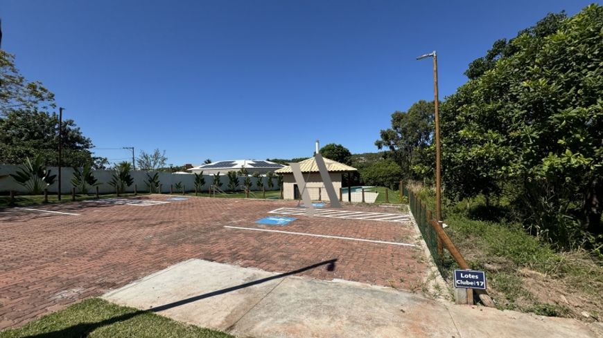 Busca Vida - Lote à venda em condomínio fechado