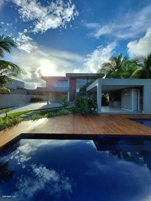 CASA 5 SUITES | 621 m2 A/C | 900m2 TERRENO | BUSCA VIDA